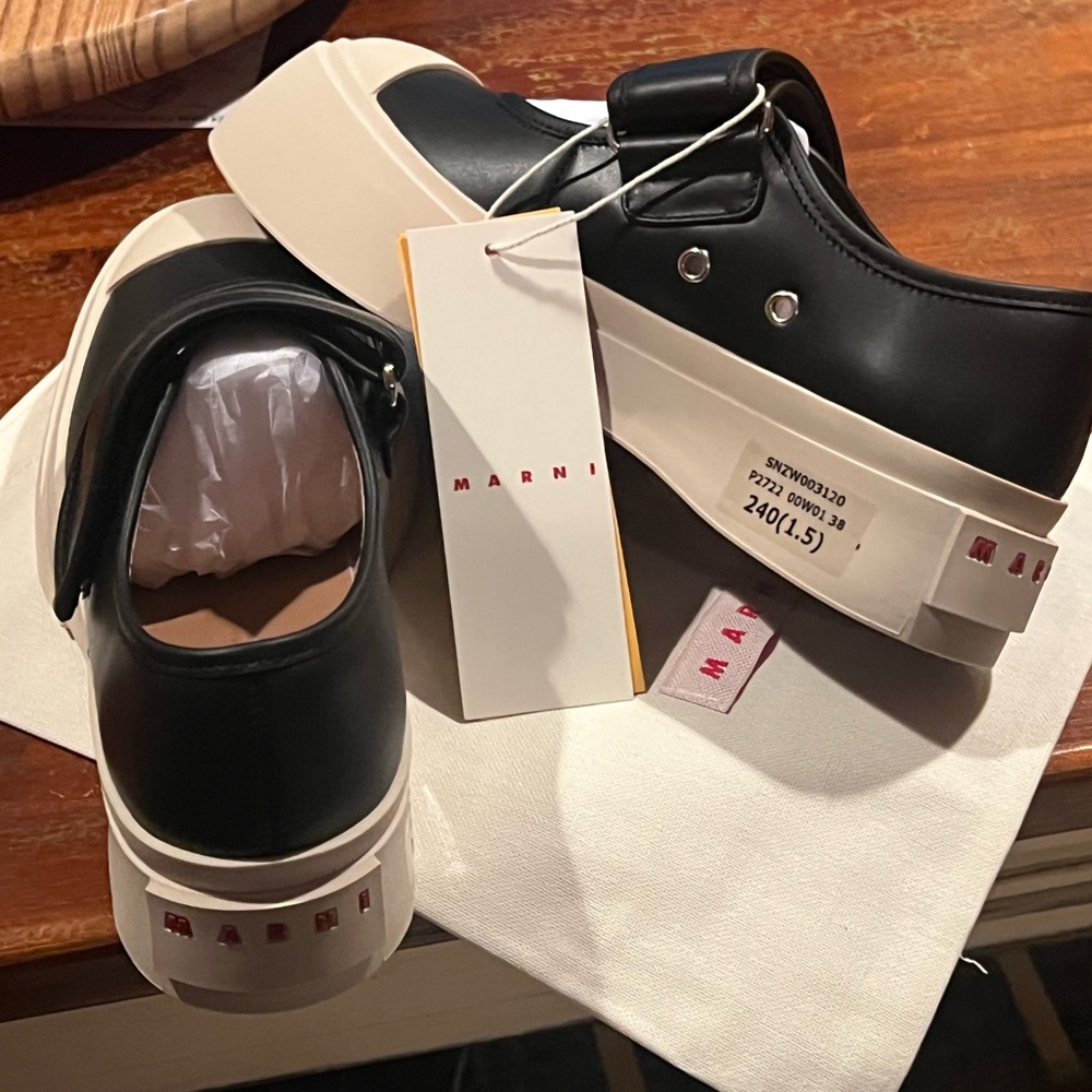 New Marni Black Leather Mary Jane's